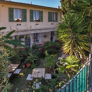 ** Hotel Logis Victorine Frankreich